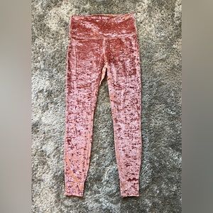 Lululemon Wunder Lounge High-Rise Tight. Crushed Velvet.  Size 8.